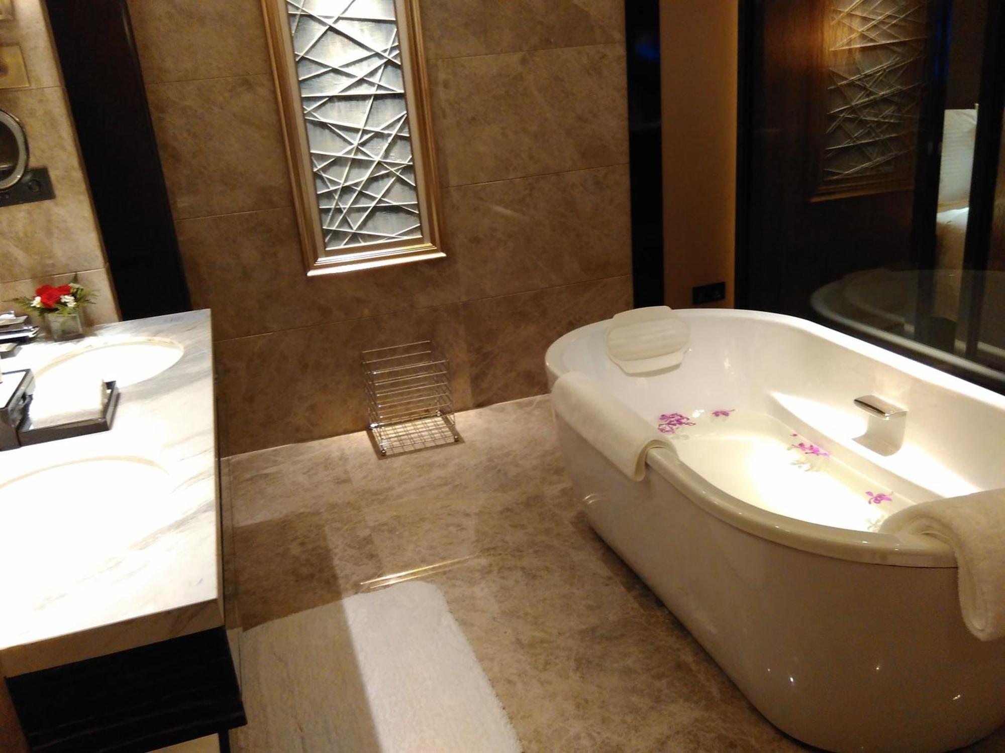 Wanda Realm Hotel Dongying Habitación foto